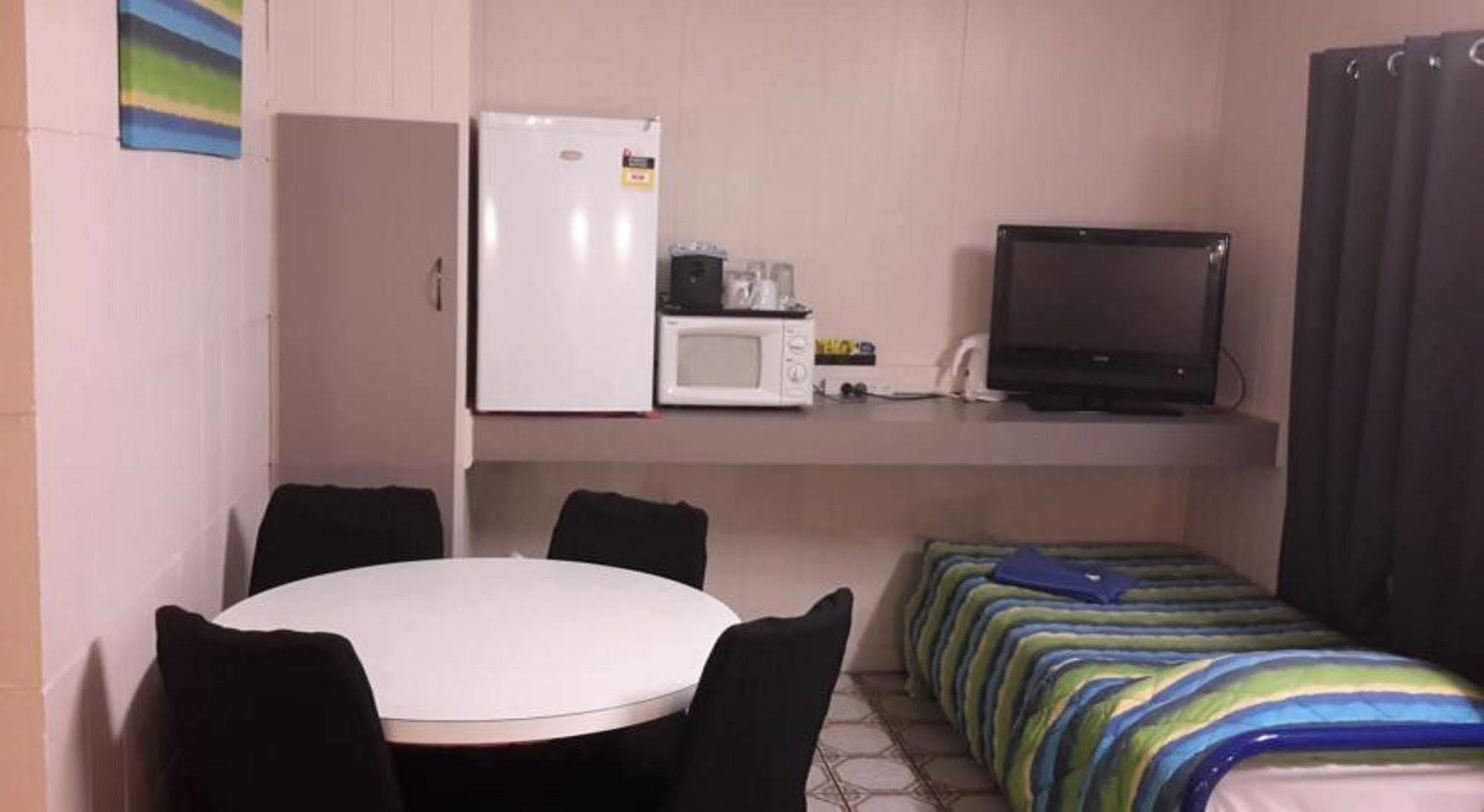 Herbert Valley Motel Ingham Εξωτερικό φωτογραφία